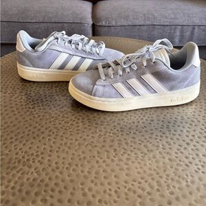 Adidas Suede Light Blue and White Sneakers. Unisex (women’s size 8)